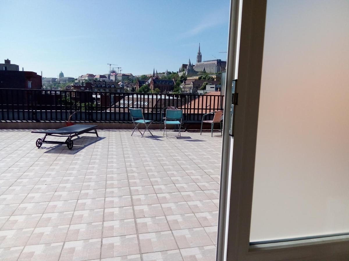 Buda Super Panorama Budapest Exterior foto