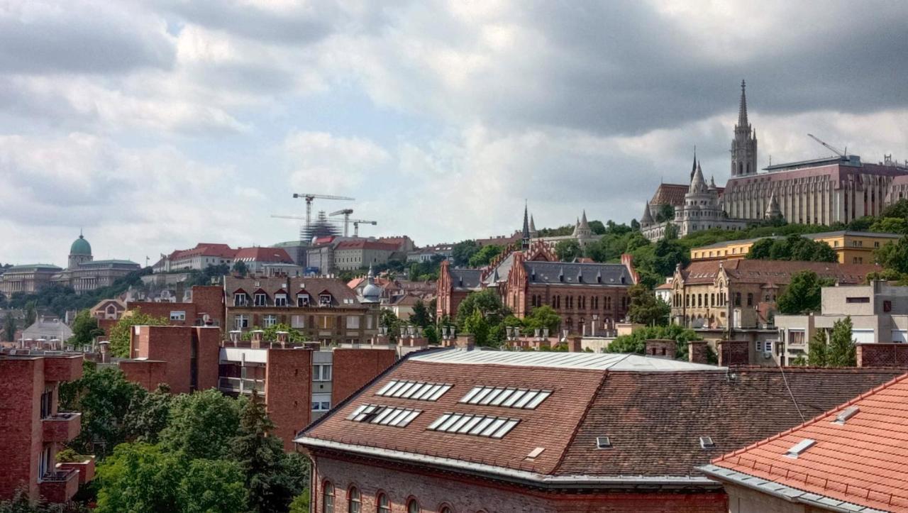 Buda Super Panorama Budapest Exterior foto